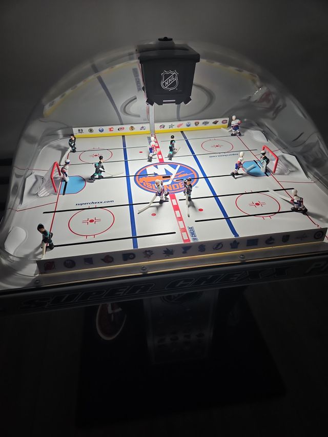 ICE Super Chexx Pro - Team USA vs Team Canada