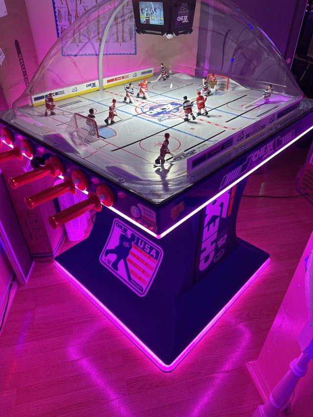 ICE Super Chexx Pro - Team USA vs Team Canada