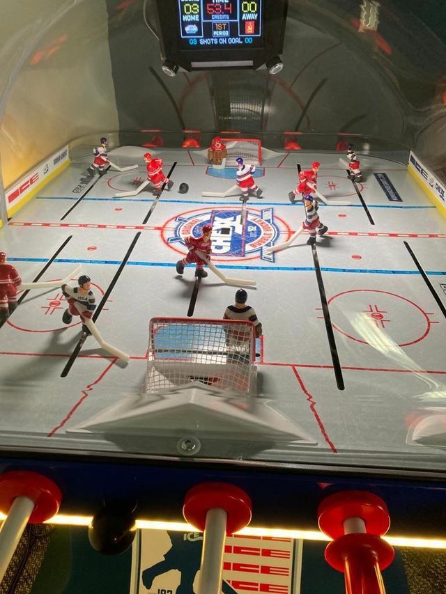 ICE Super Chexx Pro - Team USA vs Team Canada